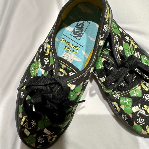 The Simpsons X Vans Toxic Waste Skeleton Bart - Picture 6 of 7